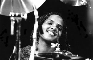 Terri Lyne Carrington plays drums