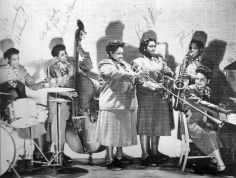 Tiny Davis and her Hell Divers